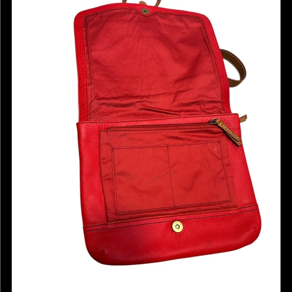 Red Pebbled Leather Fossil Crossbody Purse W Matching Wallet - Picture 4 of 9